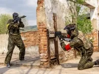 Outdoor MAGFED Paintball